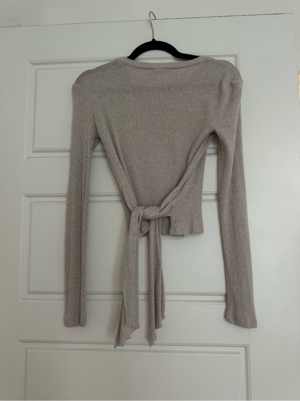 ZARA Ribbed Tie-Back Long Sleeve Top in Light Taupe